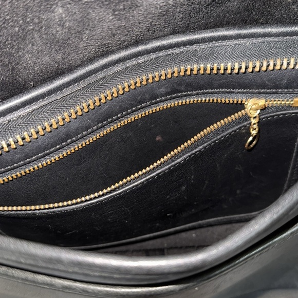 COACH purse Leather and Brass Flap Top Shoulder Bag vintage 1990s Patricia - Picture 5 of 10